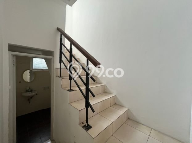 Rumah Kontrakan Tangerang LT 136m2 LB 70m2 Kawasan Gading Serpong Rumah Kontrakan Tangerang LT 136m2 LB 70m2 Kawasan Gading Serpong