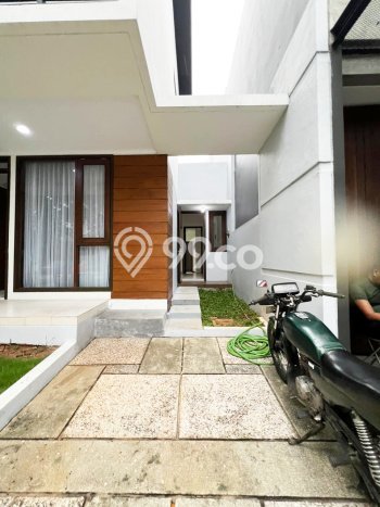 For Sale! Luxury House LT 160m2 Desain Modern di BSD City For Sale! Luxury House LT 160m2 Desain Modern di BSD City