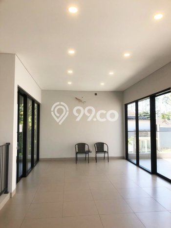 Hunian Elit LB 256m2 Siap Huni Desain Elegan di BSD City, Tangerang Hunian Elit LB 256m2 Siap Huni Desain Elegan di BSD City, Tangerang