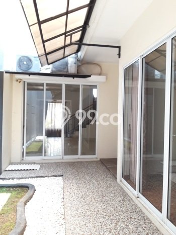 Jual Rumah Mewah Megah Dengan View Eksklusif di BSD Green Wich, Tangerang Jual Rumah Mewah Megah Dengan View Eksklusif di BSD Green Wich, Tangerang