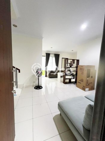 For Sale! Luxury House LT 160m2 Desain Modern di BSD City For Sale! Luxury House LT 160m2 Desain Modern di BSD City