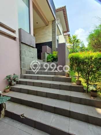 Rumah sewa siap pakai 5 KT di BSD City, Tangerang Rumah sewa siap pakai 5 KT di BSD City, Tangerang