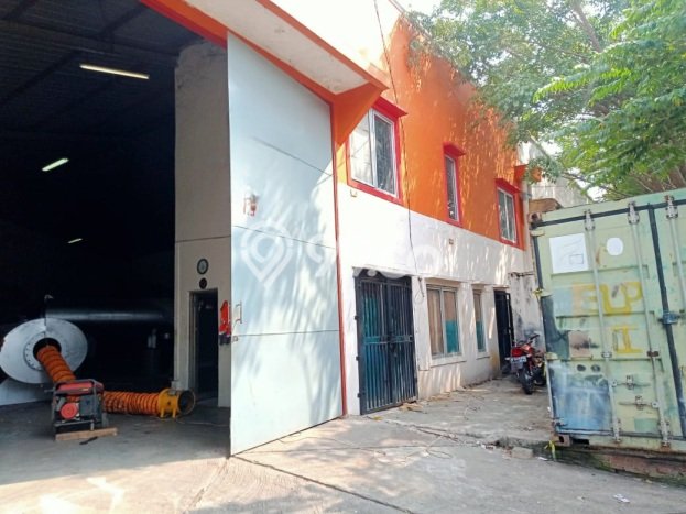 Gudang Dijual di Jakarta Barat LT 450m2 & LB 330m2 Lokasi Terbaik! Gudang Dijual di Jakarta Barat LT 450m2 & LB 330m2 Lokasi Terbaik!
