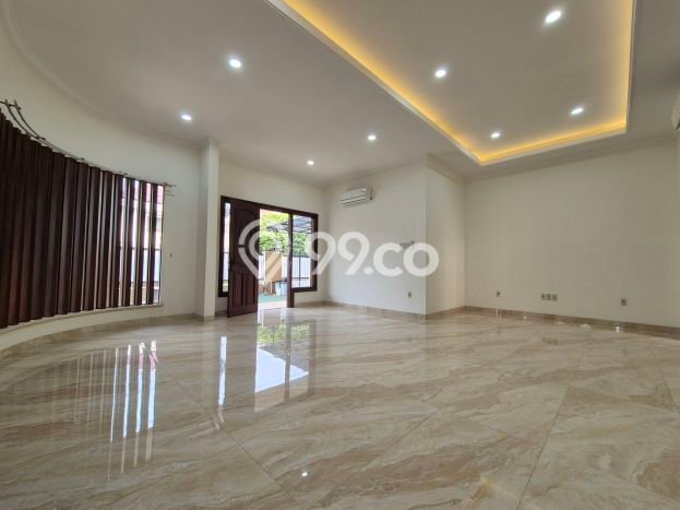 Rumah Eksklusif Best Location di Jakarta Barat, DKI Jakarta Rumah Eksklusif Best Location di Jakarta Barat, DKI Jakarta