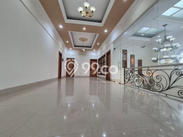 Rumah Eksklusif Best Location di Jakarta Barat, DKI Jakarta Rumah Eksklusif Best Location di Jakarta Barat, DKI Jakarta