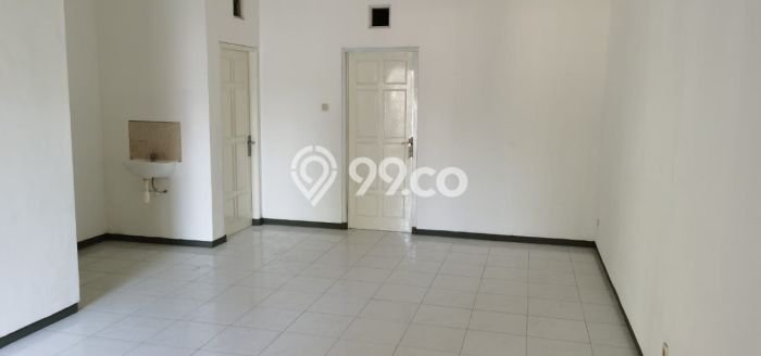 Rumah Cantik Siap Huni Di Wiyung Luas 105m2 Aman Rumah Cantik Siap Huni Di Wiyung Luas 105m2 Aman