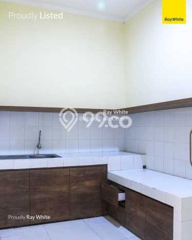 Rumah Modern LB/LT 250m2/150m2 Dijual Area Sektor 9-Bintaro, Tangerang Selatan Rumah Modern LB/LT 250m2/150m2 Dijual Area Sektor 9-Bintaro, Tangerang Selatan