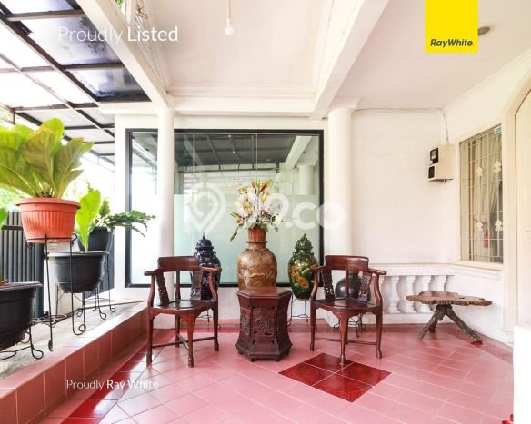 Jual Rumah Luas Elegan Dengan View Cantik di Sektor 1 - Bintaro, Jakarta Selatan Jual Rumah Luas Elegan Dengan View Cantik di Sektor 1 - Bintaro, Jakarta Selatan