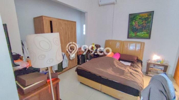 Rumah Modern 4 KT di Cirendeu Jakarta Selatan Unfurnished Rumah Modern 4 KT di Cirendeu Jakarta Selatan Unfurnished