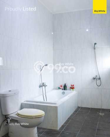 Rumah Modern LB/LT 250m2/150m2 Dijual Area Sektor 9-Bintaro, Tangerang Selatan Rumah Modern LB/LT 250m2/150m2 Dijual Area Sektor 9-Bintaro, Tangerang Selatan