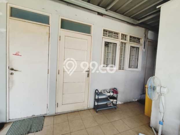 Tersedia Rumah Kost di Sektor 5 - Bintaro, Tangerang Selatan 10 Kamar Tersedia Rumah Kost di Sektor 5 - Bintaro, Tangerang Selatan 10 Kamar