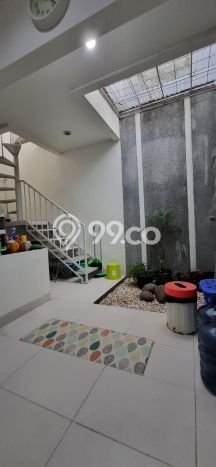 Jual Rumah Eksklusif 3 KT di Graha Raya, Tangerang Selatan Jual Rumah Eksklusif 3 KT di Graha Raya, Tangerang Selatan