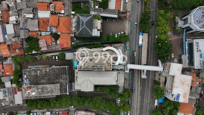 Untuk Dijual! Kantor di Warung Buncit Jakarta Selatan LT 740m2 / LB 3230m2 Kawasan Strategis Untuk Dijual! Kantor di Warung Buncit Jakarta Selatan LT 740m2 / LB 3230m2 Kawasan Strategis