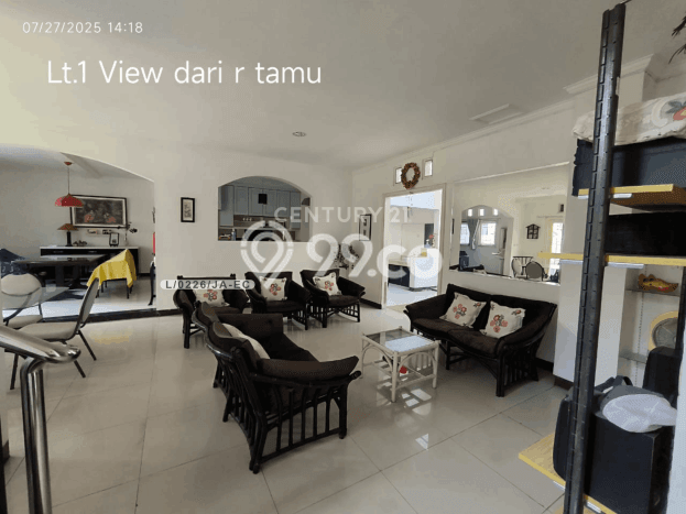 Disewakan! Rumah 4 Kamar Tidur &
4 Kamar Mandi di Kota Baru Parahyangan, Bandung Disewakan! Rumah 4 Kamar Tidur &
4 Kamar Mandi di Kota Baru Parahyangan, Bandung