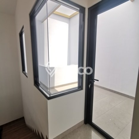 Jual Rumah Mewah Elegan Dengan View Eksklusif di BSD Kencana Loka, Tangerang Jual Rumah Mewah Elegan Dengan View Eksklusif di BSD Kencana Loka, Tangerang