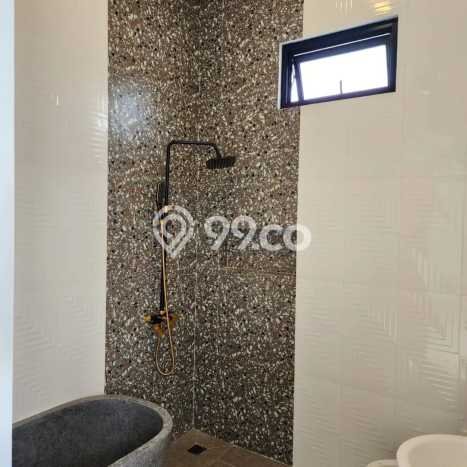 Jual Segera Rumah 4 KT 3 KM di BSD Nusaloka, Tangerang Jual Segera Rumah 4 KT 3 KM di BSD Nusaloka, Tangerang