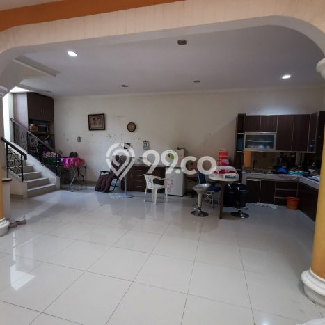 Jual Rumah Mewah Elegan Dengan View Eksklusif di Gading Serpong, Tangerang Jual Rumah Mewah Elegan Dengan View Eksklusif di Gading Serpong, Tangerang