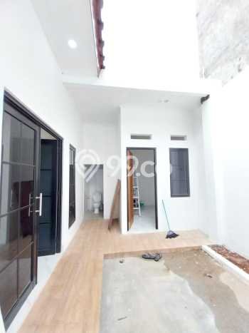 Rumah Modern 4 KT di BSD Griya Loka Tangerang Unfurnished Rumah Modern 4 KT di BSD Griya Loka Tangerang Unfurnished