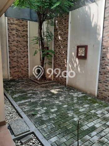 Rumah Elit Modern Tanpa Renovasi di BSD The Icon Tangerang Rumah Elit Modern Tanpa Renovasi di BSD The Icon Tangerang