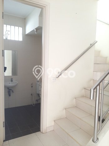 Rumah Elit Modern Tanpa Renovasi di BSD The Icon Tangerang Rumah Elit Modern Tanpa Renovasi di BSD The Icon Tangerang