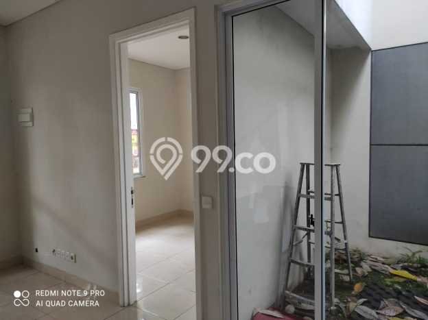 Rumah Luas Asri 3 KT Siap Huni di BSD Vanya Park Tangerang Rumah Luas Asri 3 KT Siap Huni di BSD Vanya Park Tangerang