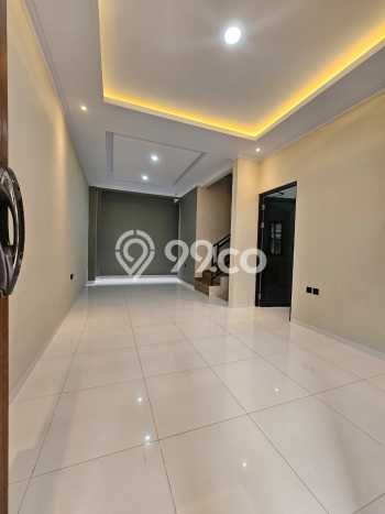 Ready to Use! Luxury House LT 72m2 Desain Modern di Gading Serpong Samara Village Ready to Use! Luxury House LT 72m2 Desain Modern di Gading Serpong Samara Village