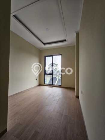 Ready to Use! Luxury House LT 72m2 Desain Modern di Gading Serpong Samara Village Ready to Use! Luxury House LT 72m2 Desain Modern di Gading Serpong Samara Village
