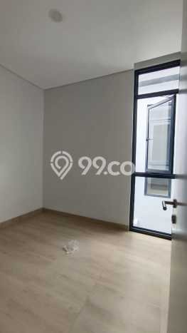 Rumah Luxury Modern Tanpa Renovasi di BSD Green Wich Tangerang Rumah Luxury Modern Tanpa Renovasi di BSD Green Wich Tangerang