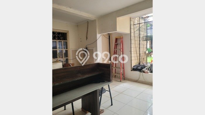 Dijual Rumah Premium dengan Fasilitas Sekitar Komplit di BSD, Tangerang Selatan Dijual Rumah Premium dengan Fasilitas Sekitar Komplit di BSD, Tangerang Selatan