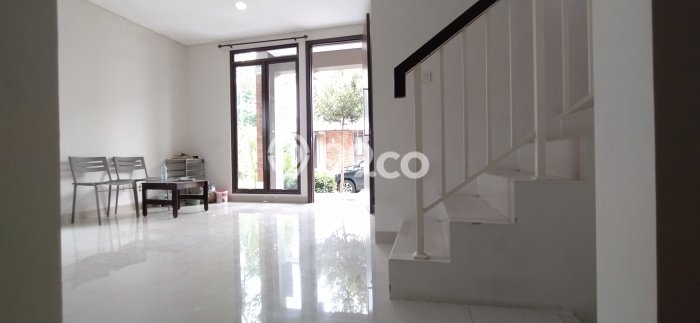 Rumah Minimalis 3 KT di BSD Tangerang Unfurnished Rumah Minimalis 3 KT di BSD Tangerang Unfurnished