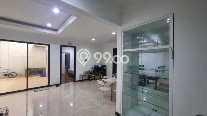 For Sale! Luxury House LT 200m2 Desain Modern di BSD De Park For Sale! Luxury House LT 200m2 Desain Modern di BSD De Park