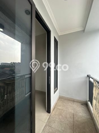 Rumah Luas Asri 3 KT Siap Pakai di Jatibening Bekasi Rumah Luas Asri 3 KT Siap Pakai di Jatibening Bekasi