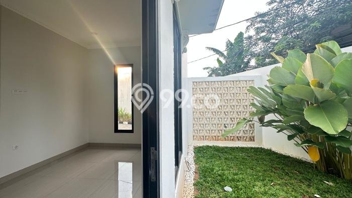 Rumah Luas Asri 3 KT Siap Huni di Jatibening Bekasi Rumah Luas Asri 3 KT Siap Huni di Jatibening Bekasi