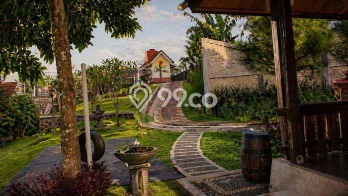 Dijual Vila Kawasan Bogor Barat, Area 126000m2m², Posisi Strategis Dijual Vila Kawasan Bogor Barat, Area 126000m2m², Posisi Strategis