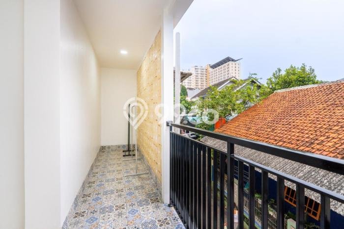 Kos-kosan Dijual di Margonda Depok Luas 850m2 Kos-kosan Dijual di Margonda Depok Luas 850m2