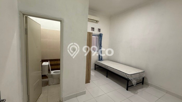 Rumah Kost untuk Dijual di BSD dengan 0 KT, 43 KM, Luas 1000m2 Rumah Kost untuk Dijual di BSD dengan 0 KT, 43 KM, Luas 1000m2