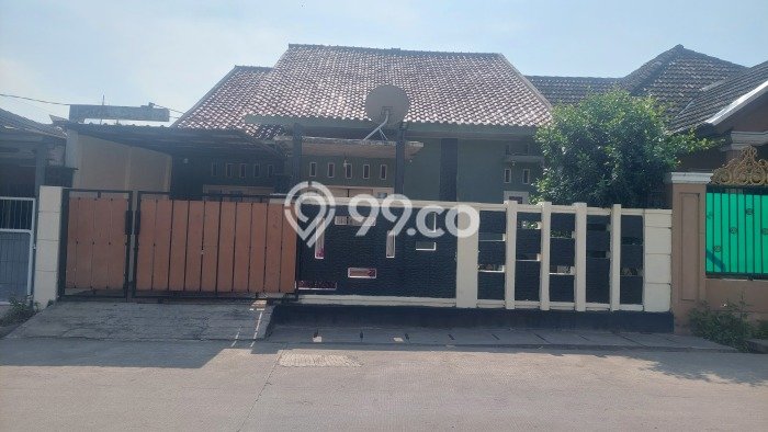 Dijual Rumah 3 Kamar Lokasi Ideal Bagus dan Strategis di Bekasi Timur Dijual Rumah 3 Kamar Lokasi Ideal Bagus dan Strategis di Bekasi Timur
