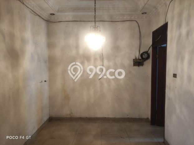 Unit Ruko Dijual di Jakarta Timur LT 95m2 & LB 330m2 Unit Ruko Dijual di Jakarta Timur LT 95m2 & LB 330m2
