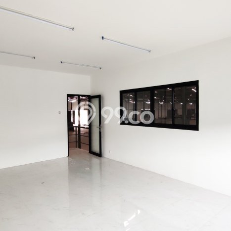 Gudang Dijual Lokasi Stratagis di Kosambi Tangerang Cocok untuk Investasi Gudang Dijual Lokasi Stratagis di Kosambi Tangerang Cocok untuk Investasi