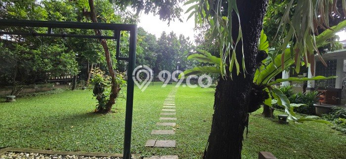 Dijual Rumah Mewah Elegan Dengan View Cantik di Cawang, Jakarta Timur Dijual Rumah Mewah Elegan Dengan View Cantik di Cawang, Jakarta Timur