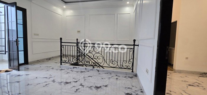Dijual Rumah 5 Kamar Lokasi Strategis Bagus dan Strategis di Jagakarsa Dijual Rumah 5 Kamar Lokasi Strategis Bagus dan Strategis di Jagakarsa