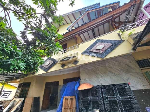 Rumah Mewah LB 394m2 Siap Pakai Desain Elegan di Cipinang, Jakarta Timur Rumah Mewah LB 394m2 Siap Pakai Desain Elegan di Cipinang, Jakarta Timur