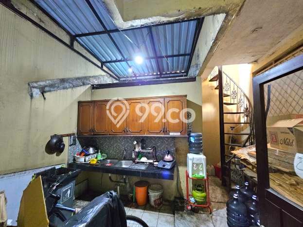 Rumah Mewah LB 394m2 Siap Pakai Desain Elegan di Cipinang, Jakarta Timur Rumah Mewah LB 394m2 Siap Pakai Desain Elegan di Cipinang, Jakarta Timur