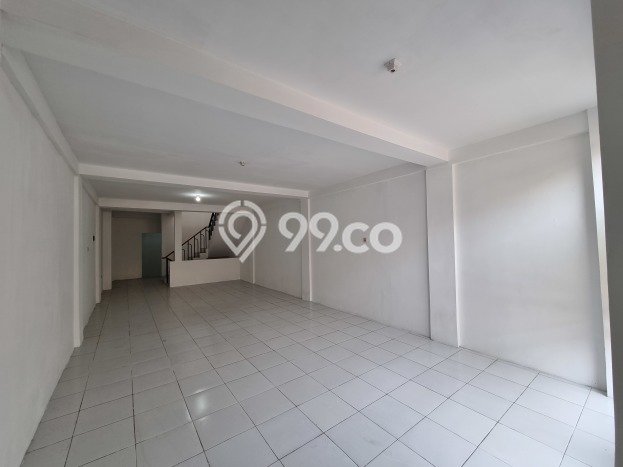 Unit Ruko Dijual di Kelapa Gading Jakarta Utara 214m2 Unit Ruko Dijual di Kelapa Gading Jakarta Utara 214m2