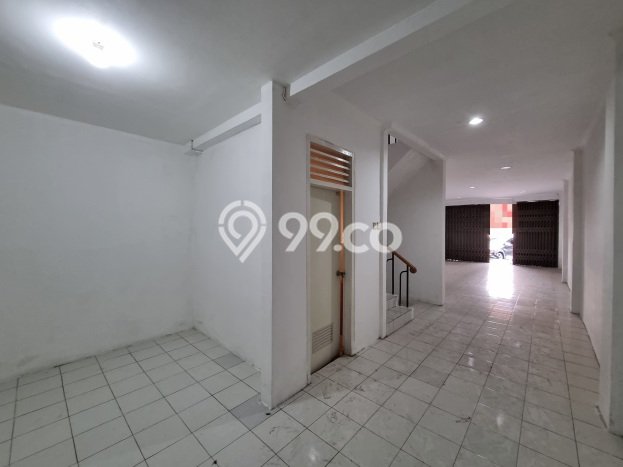 Unit Ruko Dijual di Kelapa Gading Jakarta Utara 214m2 Unit Ruko Dijual di Kelapa Gading Jakarta Utara 214m2