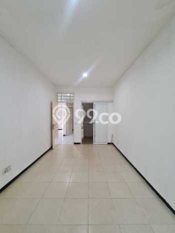 Rumah Modern 3 Kamar LT 142m2 di Graha Raya Rumah Modern 3 Kamar LT 142m2 di Graha Raya