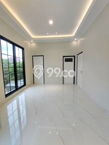 Siap Huni Hunian Elit 5 Kamar di BSD Dekat ke Mana Saja Siap Huni Hunian Elit 5 Kamar di BSD Dekat ke Mana Saja