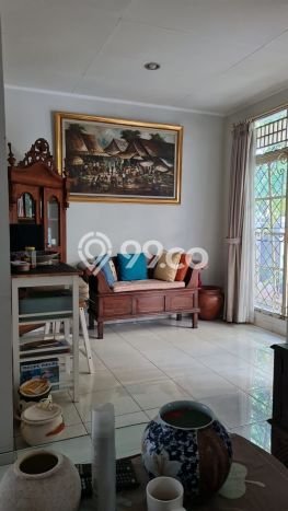 Rumah Modern 2 KT di Bintaro Tangerang Selatan Unfurnished Rumah Modern 2 KT di Bintaro Tangerang Selatan Unfurnished