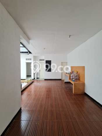 Rumah Modern 3 Kamar LT 142m2 di Graha Raya Rumah Modern 3 Kamar LT 142m2 di Graha Raya