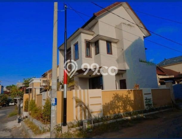 Rumah di Jimbaran, 2 KM, Lingkungan Asri, LT 120m² LB 70m² Rumah di Jimbaran, 2 KM, Lingkungan Asri, LT 120m² LB 70m²